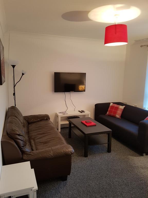 Bathgate Contractor And Business Apartment Exterior foto
